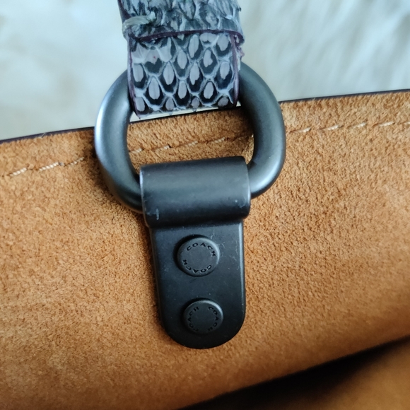 Coach 1941 Rogue 36 with Colourblock Snakeskin - Picture 10 of 16